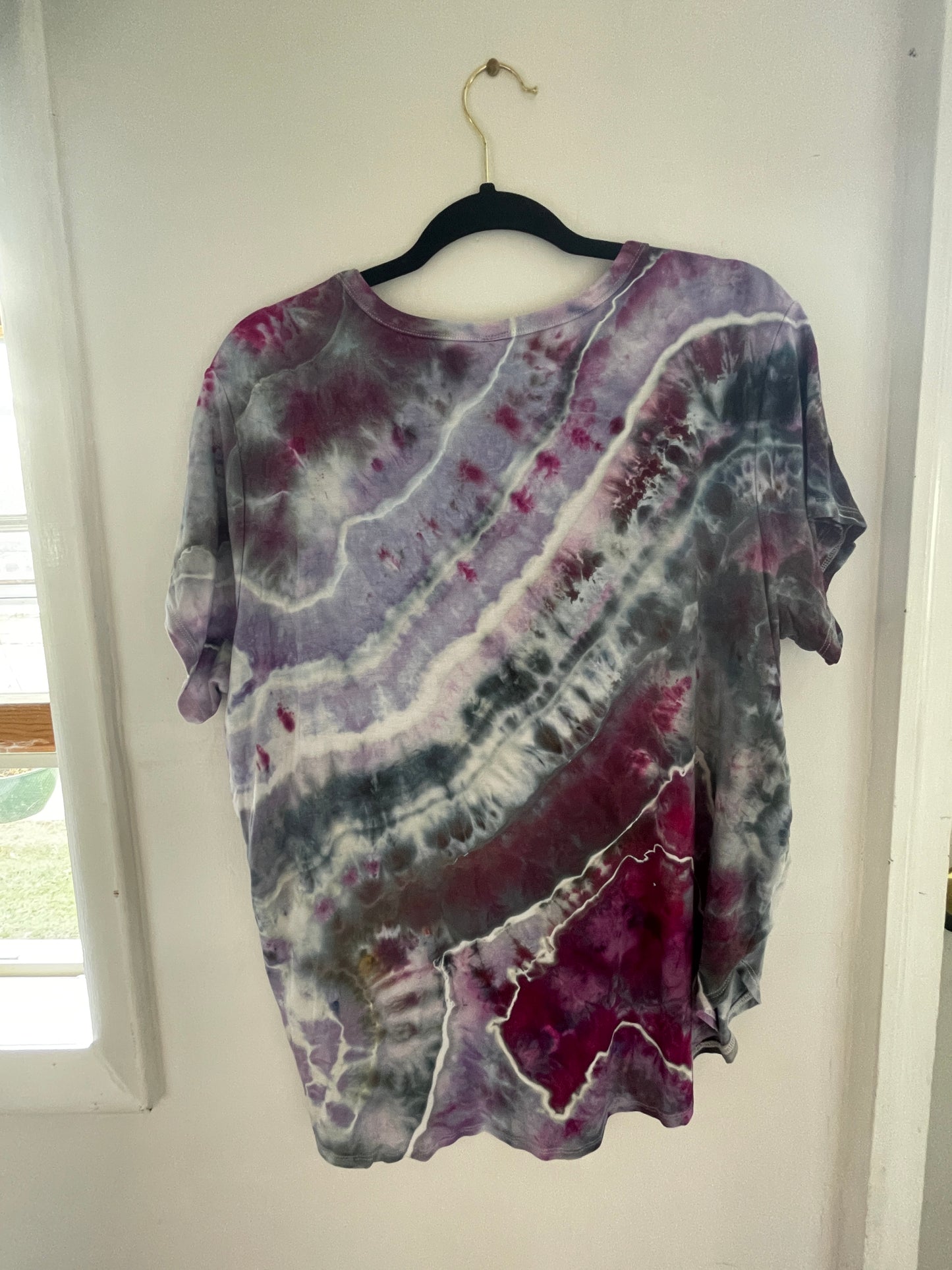 Women’s Geode tee- L